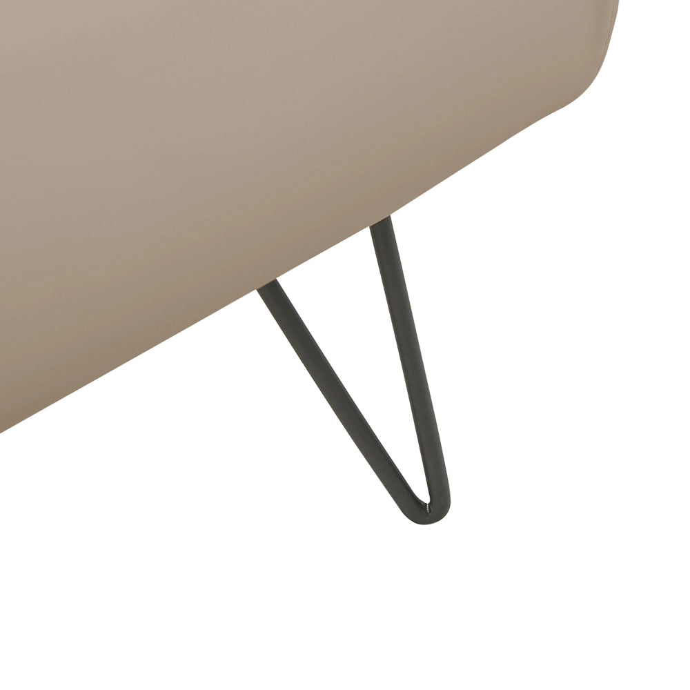 Letto 180 x 200 cm Gambe in metallo ecopelle beige con struttura imbottita