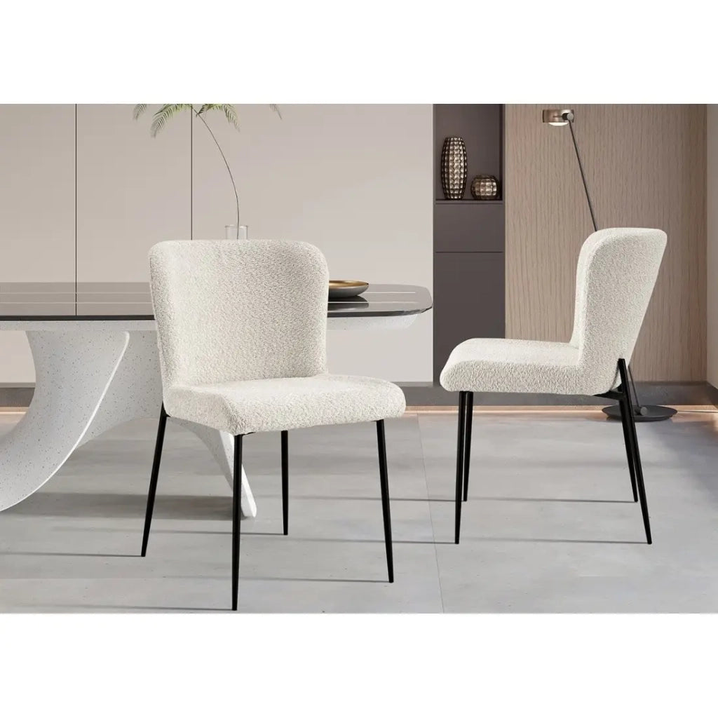 Sedia rivestita in Bouclé per sala da pranzo colore Ecru. Collezione LISE