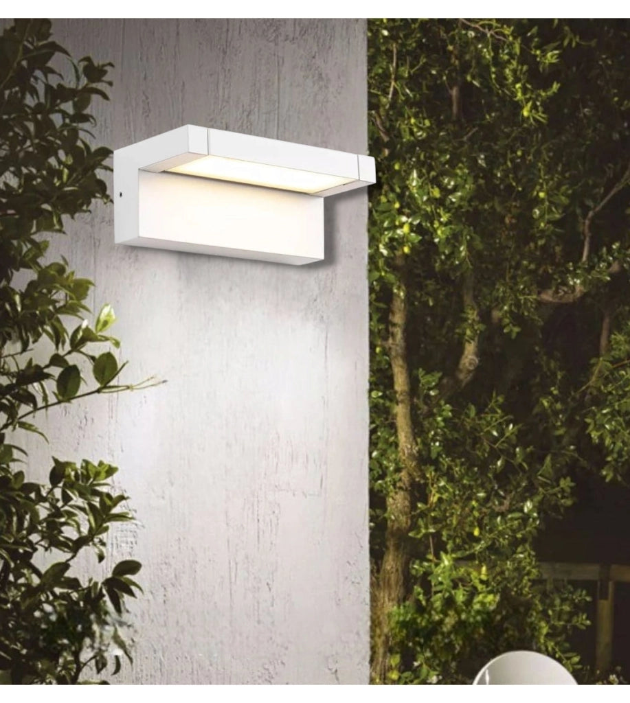 Applique Bianco a LED da Esterno 21W IP65, Lampada a Parete Orientabile, 1800 Lumen, Alluminio e Vetro, CCT switch Luce calda, fredda, naturale