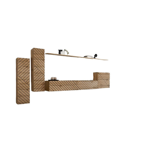 Set di mobili sospesi per il tuo soggiorno, collezione SWITCH I. Colore rovere. Finitura frontale fresata.