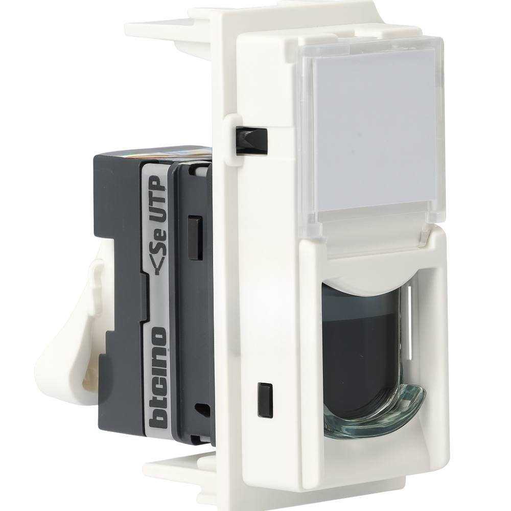 Bticino living now connettore rj45 categoria 5e utp 1 modulo toolless *** colore bianco, confezione 1