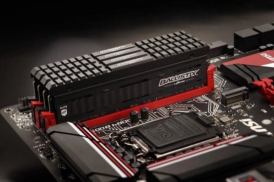 4 GB DDR4 3000 MT/s PC4-24000 Memoria RAM Singola x8 DIMM 288-pins