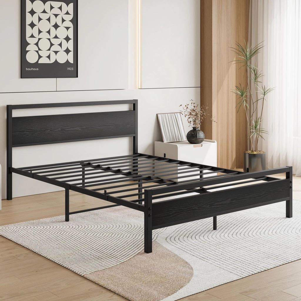 Letto matrimoniale 140x200 cm in metallo e MDF con rete a doghe, struttura robusta e spazio contenitore