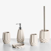 Set di 5 accessori da bagno in poliresina beige: portasapone, dispenser per sapone, scopino per WC, bicchiere e portaspazzolino