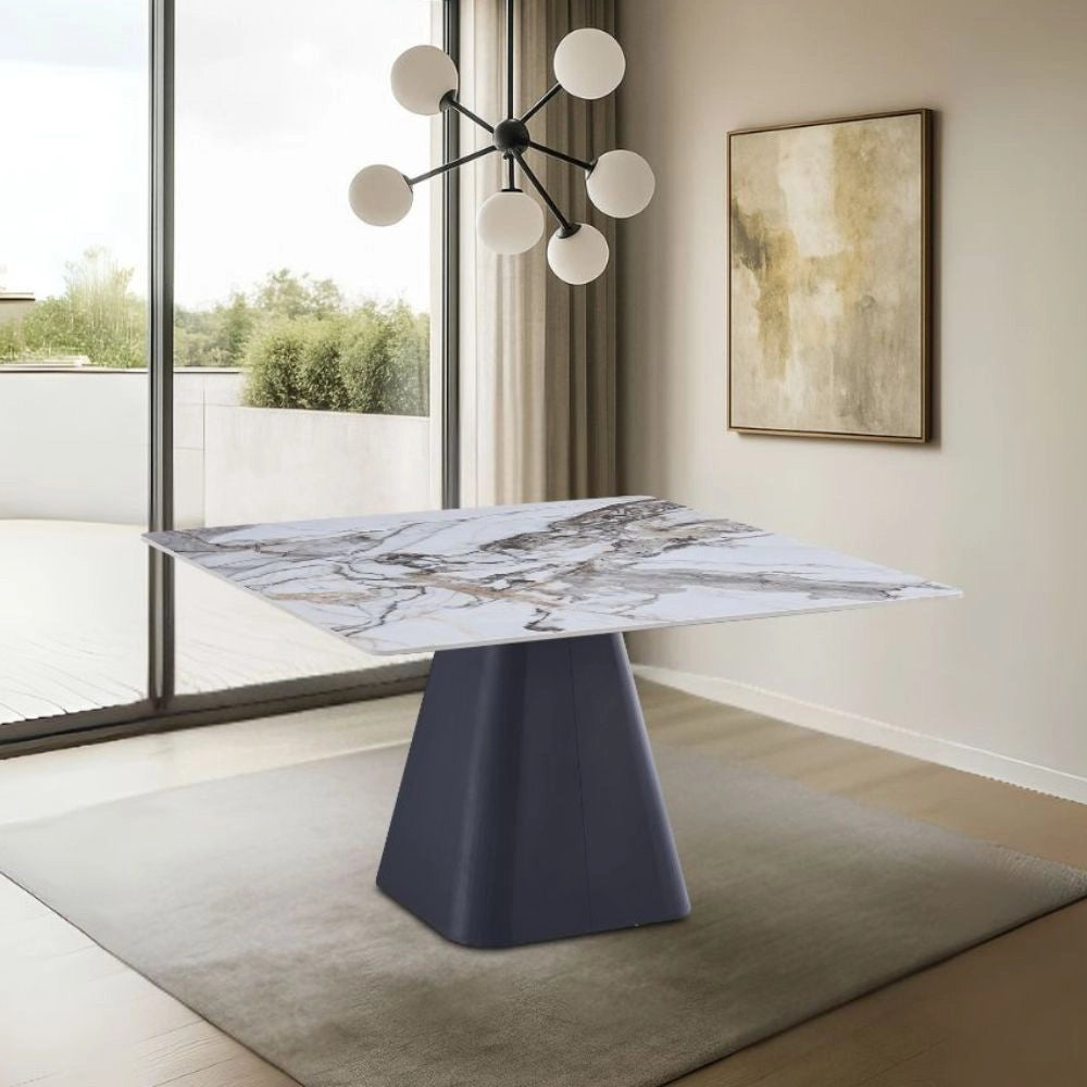 Tavolo quadrato Cesar in ceramica marmo arabesque con base di design a cono rovesciato