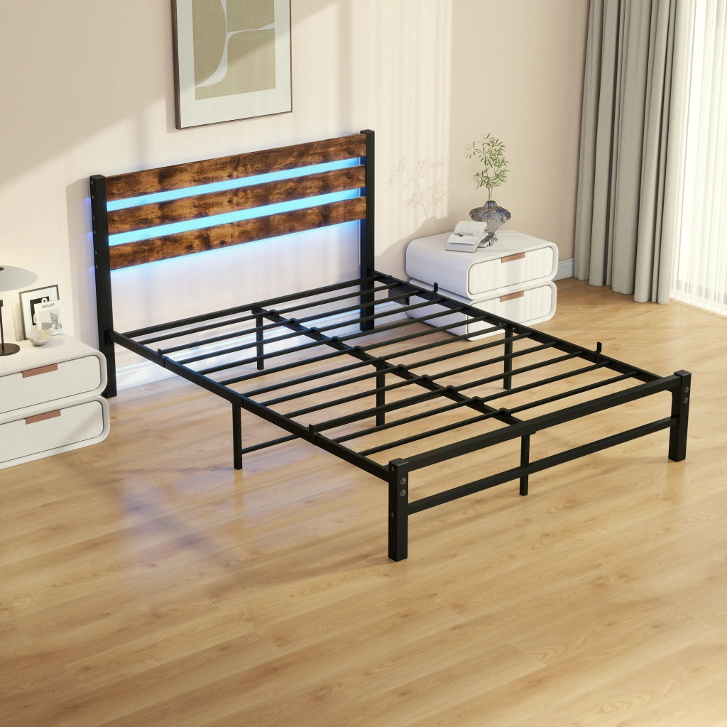 Letto in metallo con USB LED 140x200 cm MDF marrone e metallo