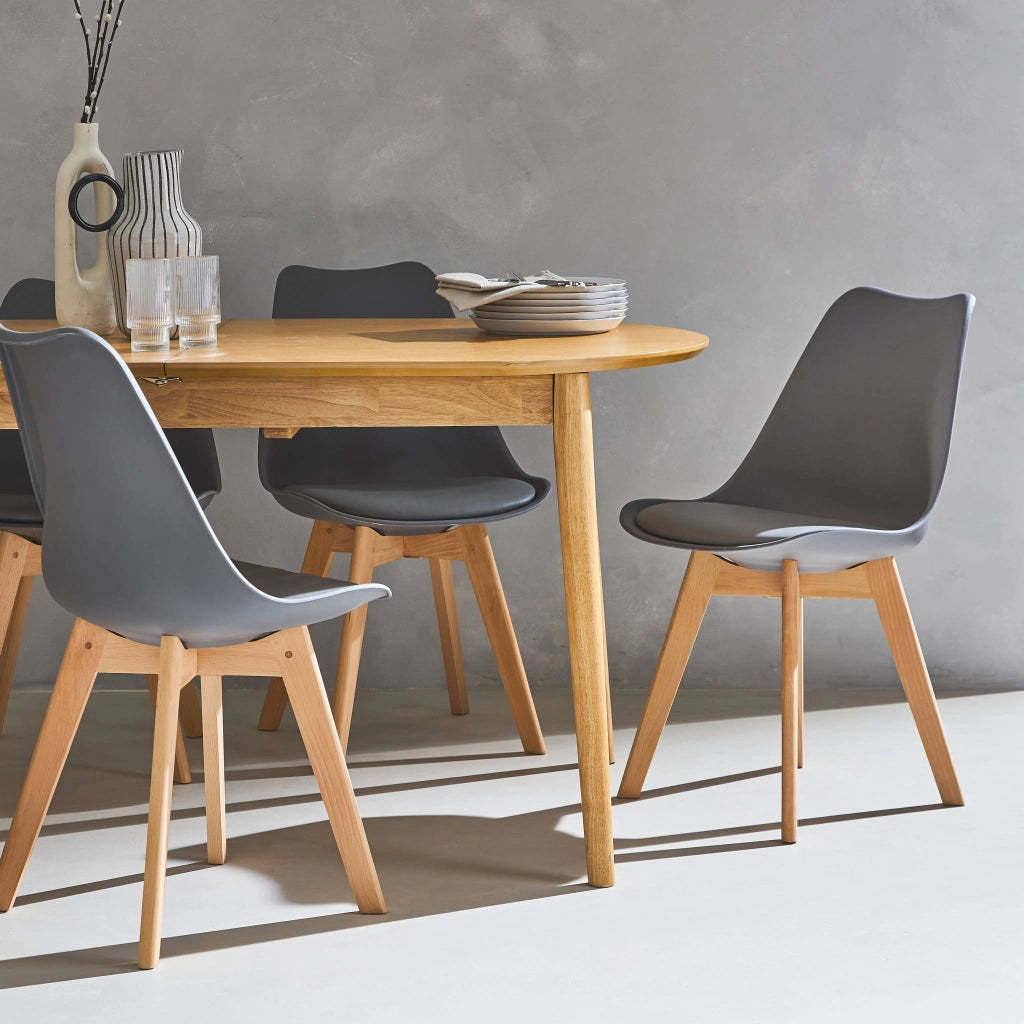 Set 4 sedie scandinave imbottite con gambe in legno , grigio