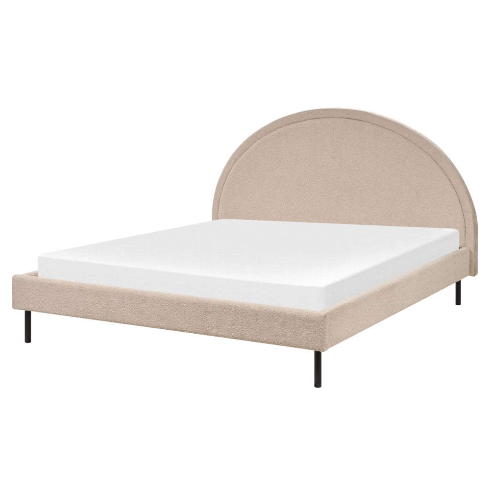 Letto matrimoniale in poliestere bouclè beige imbottito con base a doghe e testiera rotonda 160 x 200 cm minimalista retrò