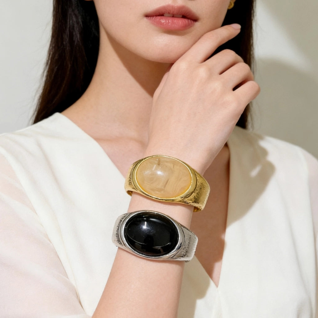 Bracciale ovale di cristallo dal design ricercato, con apertura regolabile, impreziosito da pietre preziose artificiali, robusto e versatile, in stile cinese moderno.
