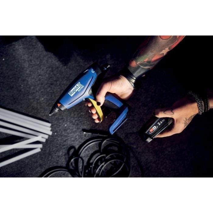 Pistola per colla a batteria 18V 900g/h - RAPID - BGX500 - Valigetta + batteria 2,5Ah + caricabatteria