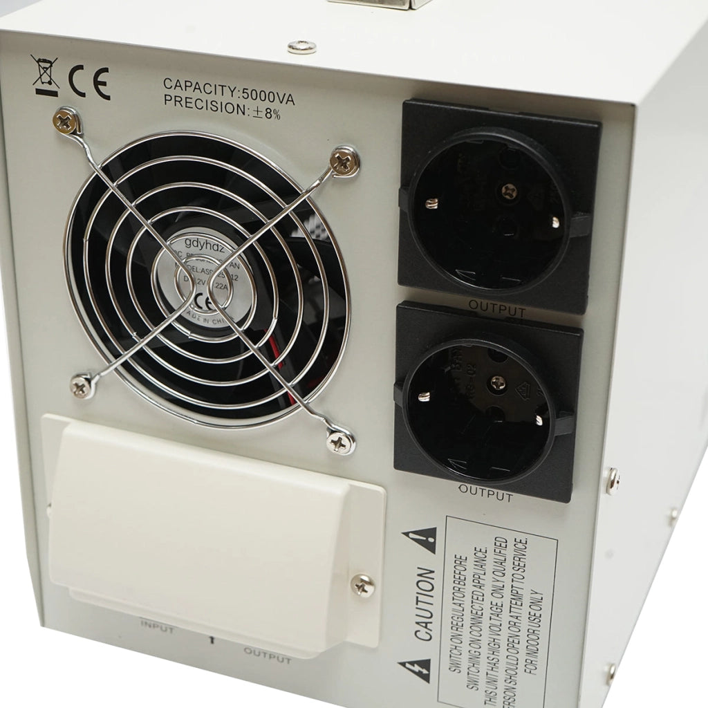 Stabilizzatore di tensione automatico 5000VA con relè monofase, 2 prese schuko 230V, display LCD Breckner Germany