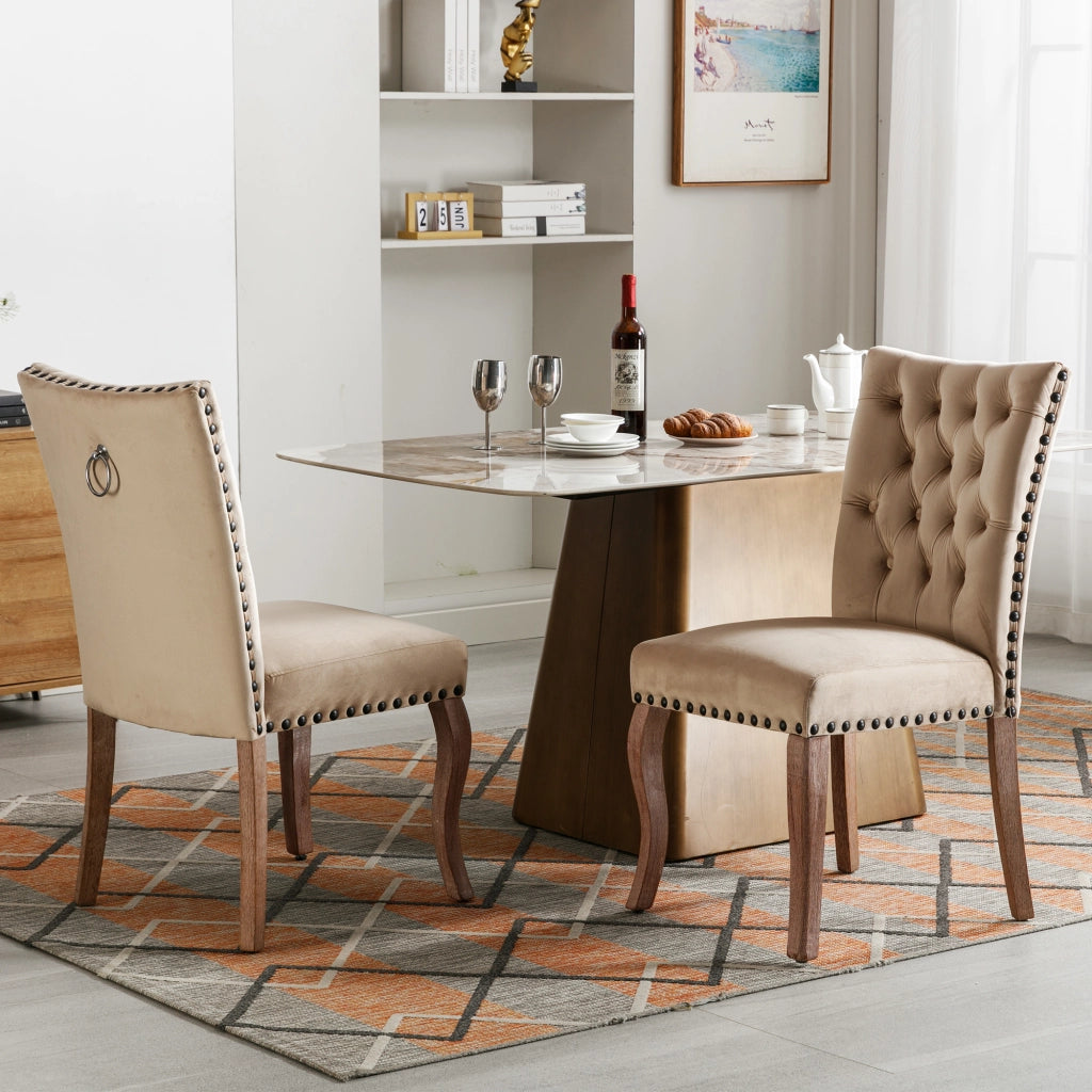 SEDIA da pranzo moderna in velluto Cammello chiaro con borchie in rame