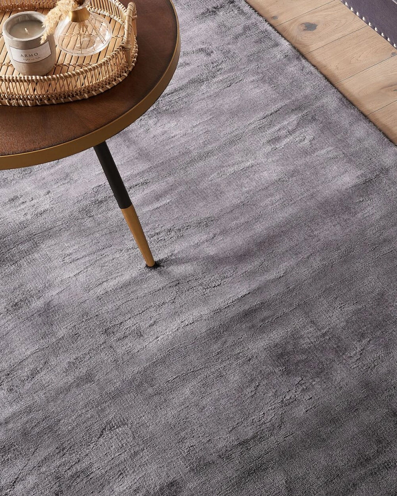 Tappeto in viscosa grigio scuro 160 x 230 cm a pelo corto capitonné moderno