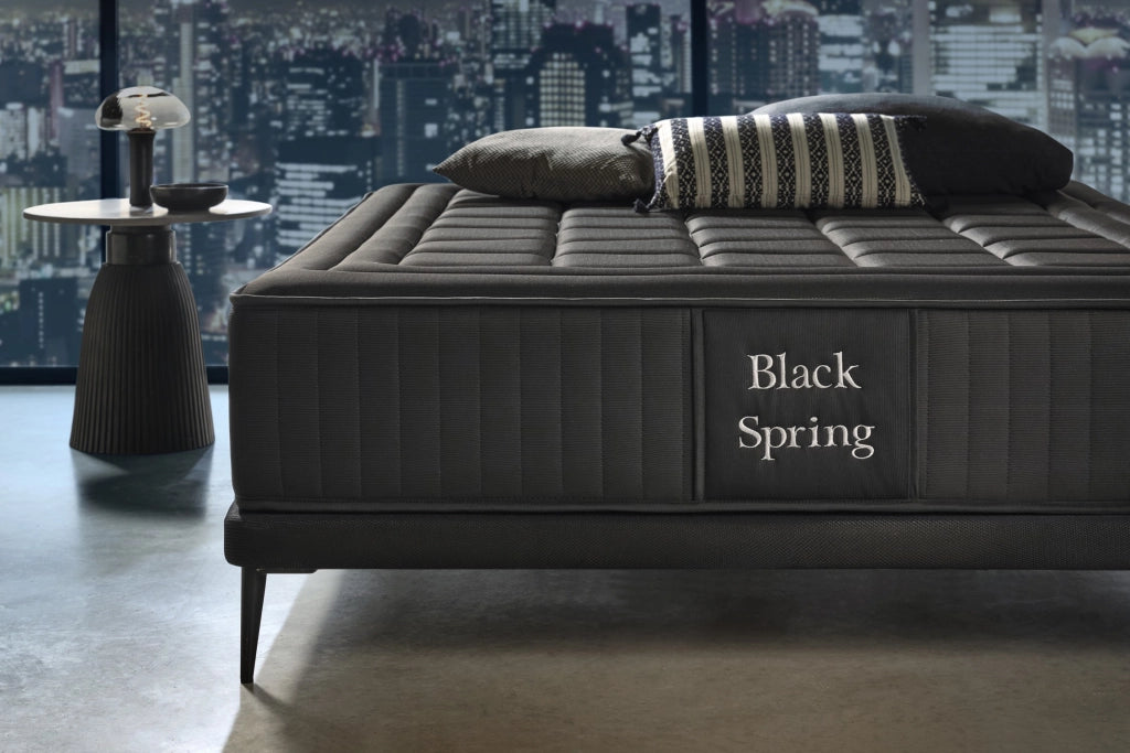 Materasso a molle insacchettate Black Spring Royal, 30cm, 150x200cm - Moonia