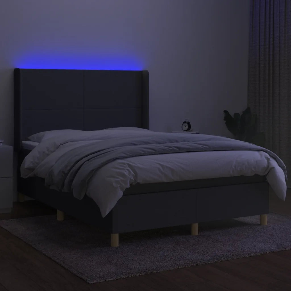 Letto a Molle Materasso e LED Grigio Scuro 140x190cm in Tessuto 3138710