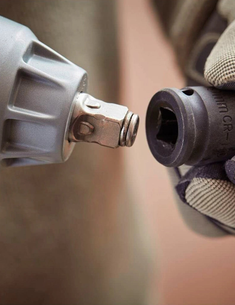 Avvitatore a Impulsi STANLEY FatMax SFMCF900B (Solo corpo)