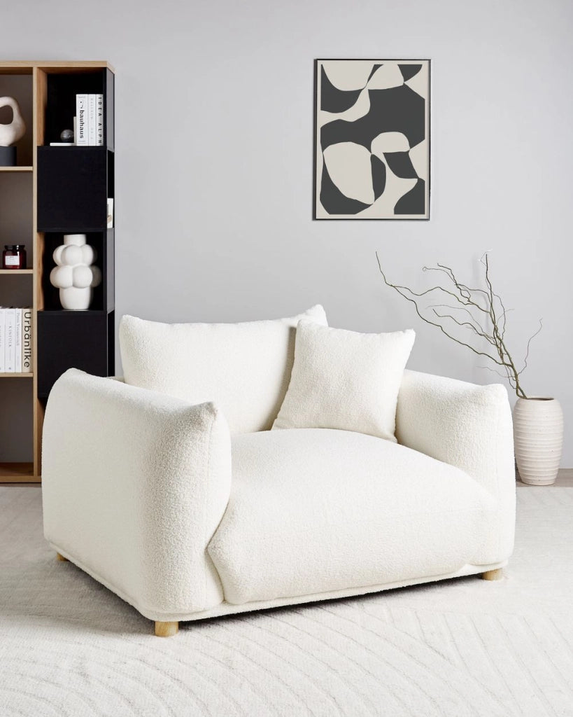 Poltrona Tessuto bouclè bianco sporco Gambe di legno morbide Stile moderno arredamento scandinavo