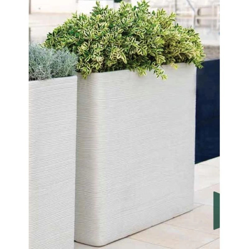 Vaso Fioriera Cassetta Alta Rigata Shabby Vasar h 61cm in resina Colore: Bianco Perla