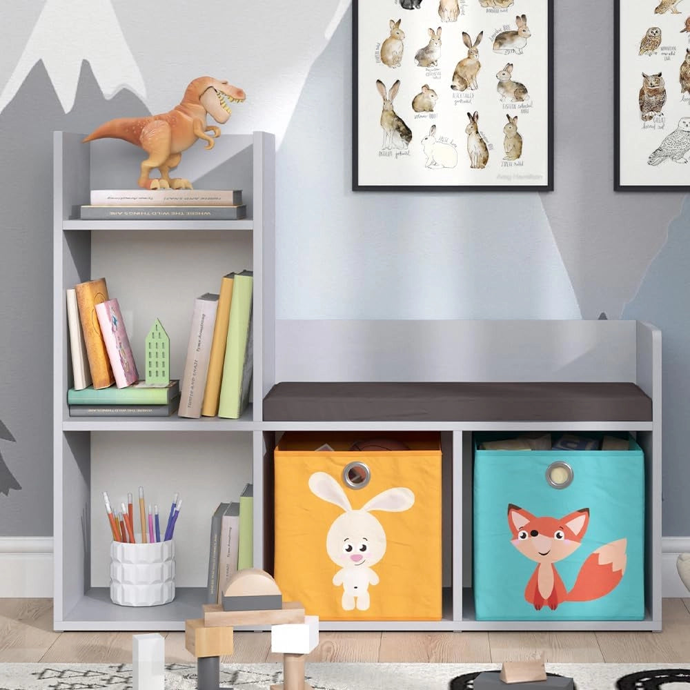 Scaffale per bambini Luigi, Grigio, 107.2 x 88.6 cm con 2 scatole pieghevoli opt.2, con seduta imbottita e quattro ripiani aperti
