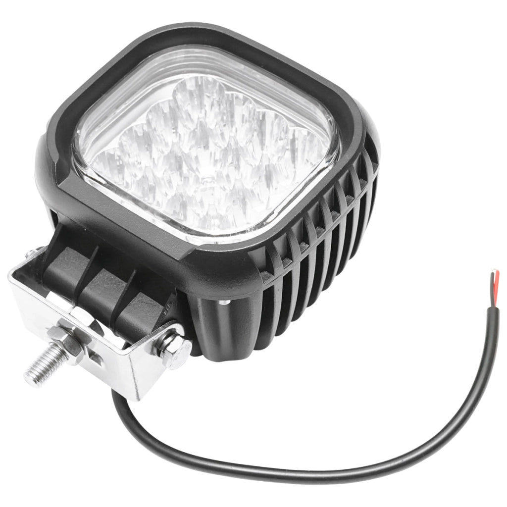 Lampada con 15 LED 10-30V 48W, angolo del fascio 30 gradi, tipo spot Breckner Germany