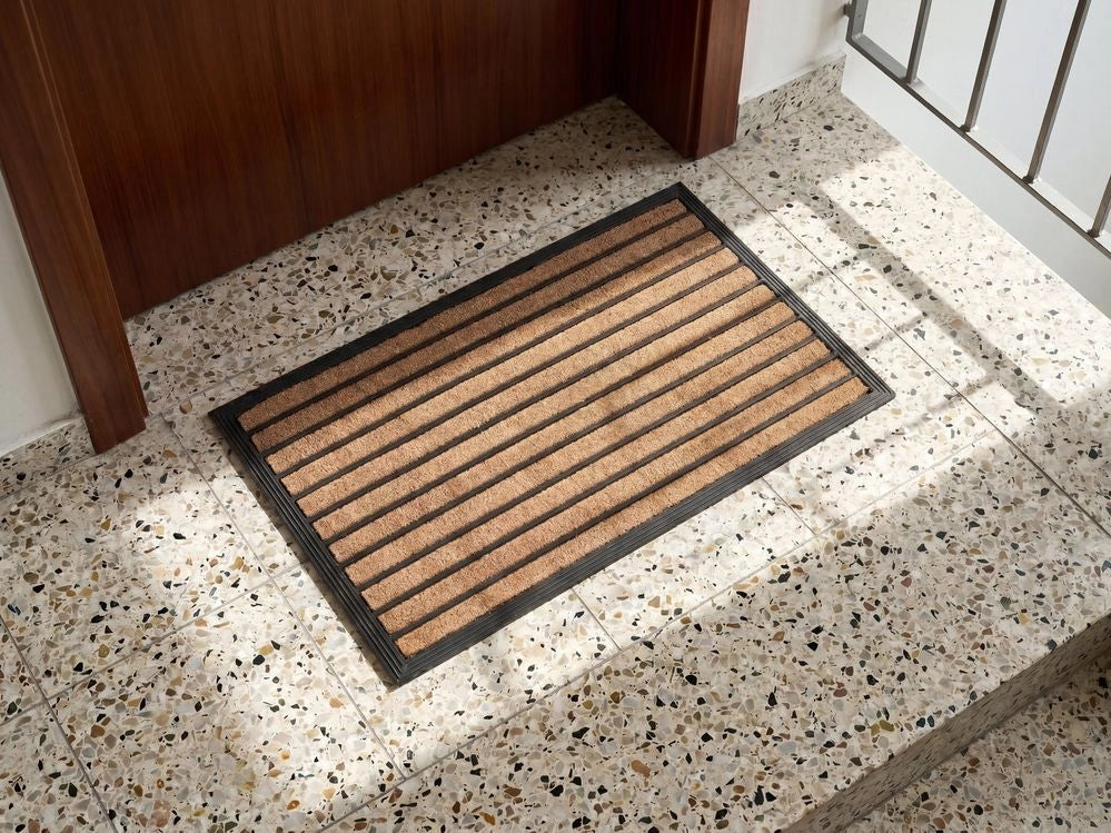 Zerbino in poliestere naturale con fondo in gomma nera antiscivolo 45 x 75 cm motivo a strisce Decorazione moderna per interni
