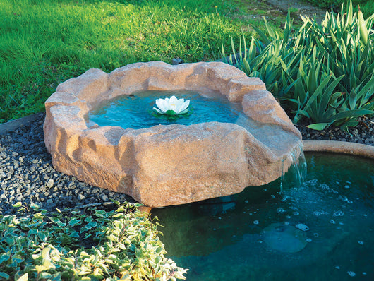 Roccia Artificiale con Sorgente 75x90x20 cm per Laghetti da Giardino in Vetroresina