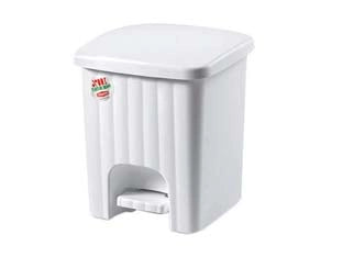 PATTUMIERA A PEDALE MINI QUADRA LT.4,5- - cm.20,5x20,5x23,5h. colore bianco - 2 pezzi STEFANPLAST