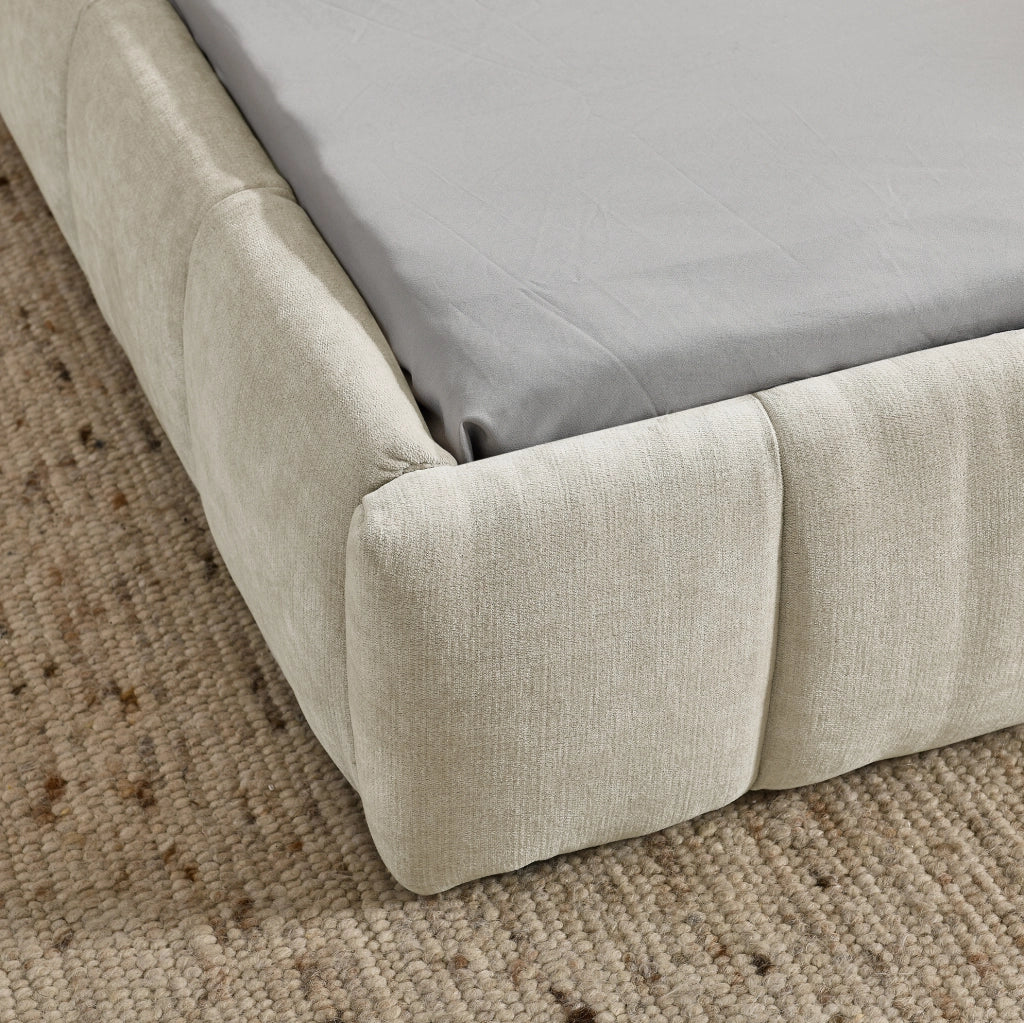 Letto singolo imbottito in ciniglia beige 90x200 cm con struttura in legno e ferro
