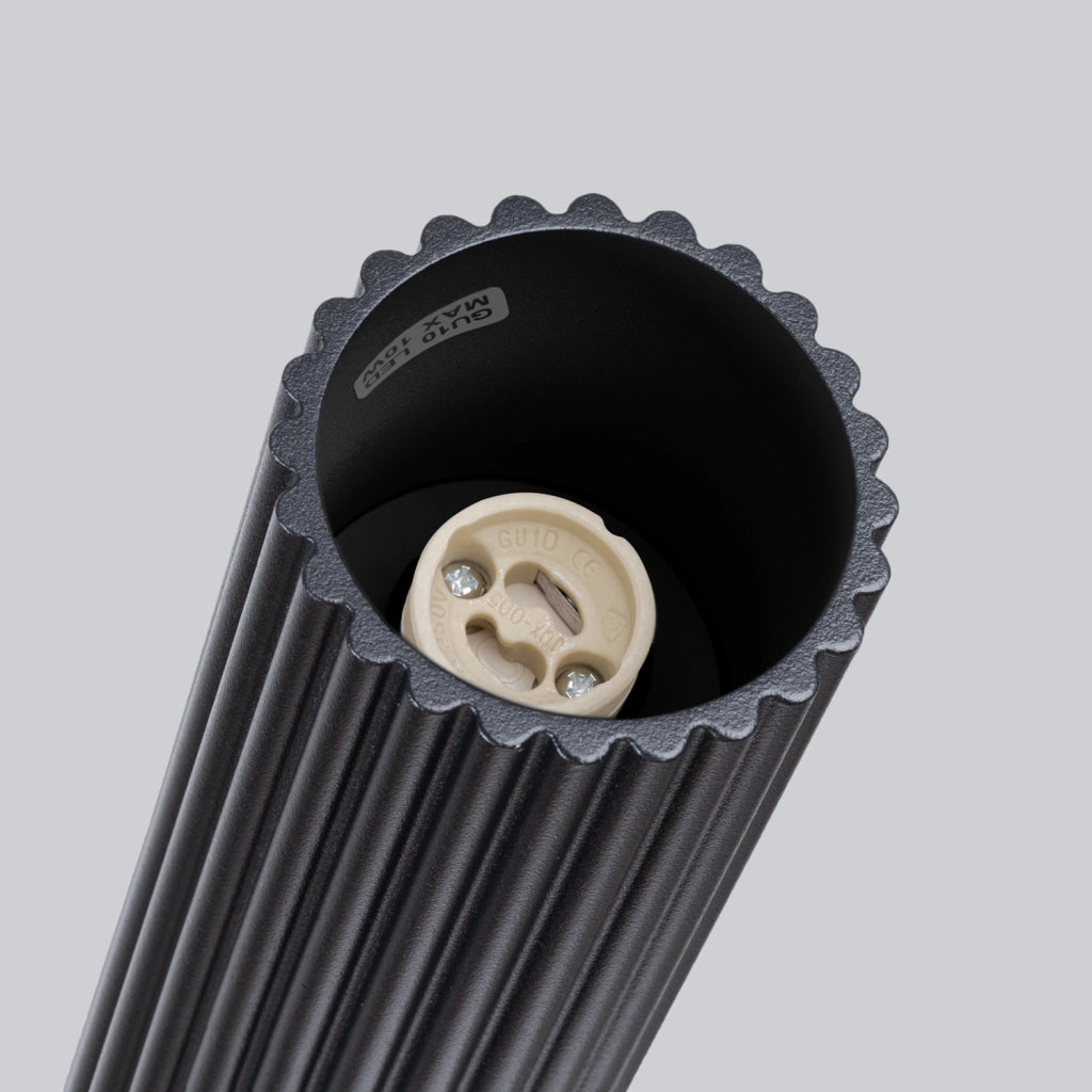 Faretto soffitto nero tubo rigato 10cm GU10 GRAVIO