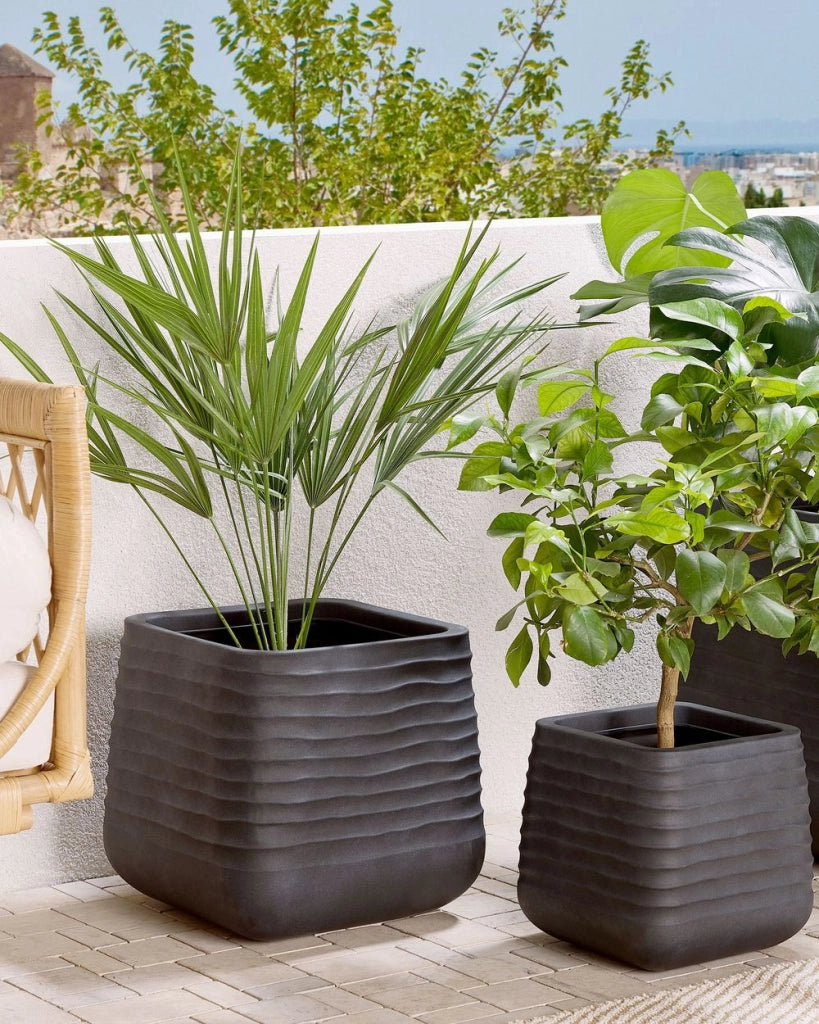 Vaso per piante grande in poliresina nera da esterno quadrato da giardino 38 x 37 cm resistente ai raggi UV