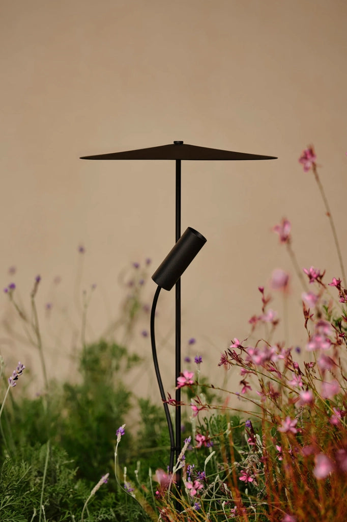 CLAP 630  Proiettore montaggio su albero nero 6W 3000K 38§