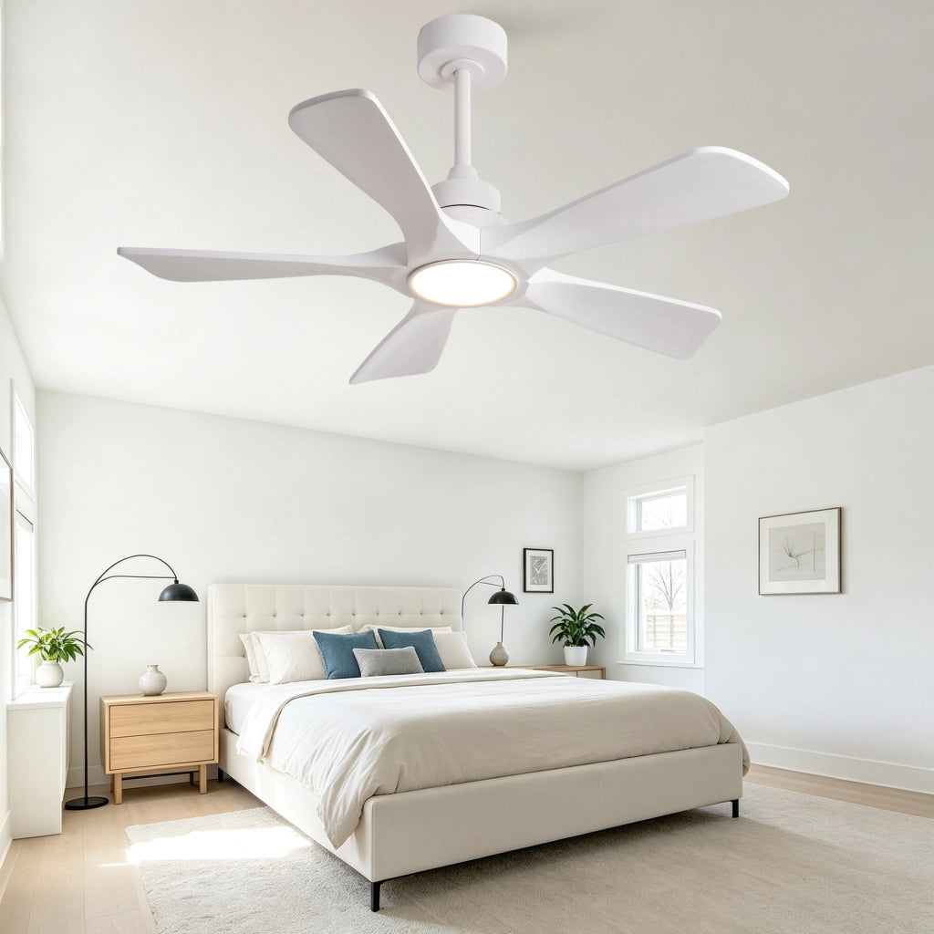 Ventilatore da soffitto bianco puro 42 pollici, 5 pale legno massello rinforzate, motore DC reversibile silenzioso, design moderno classico