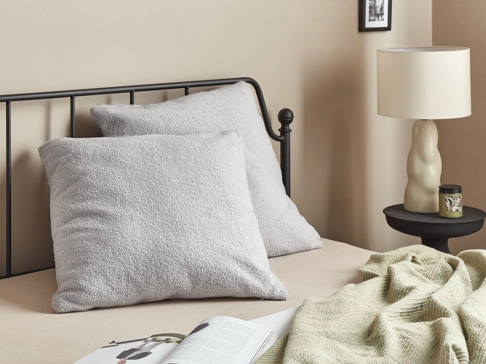 Set di 2 cuscini decorativi Grigio Boucle 60 x 60 cm fodera rimovibile con cerniera Accessori decorativi Boho