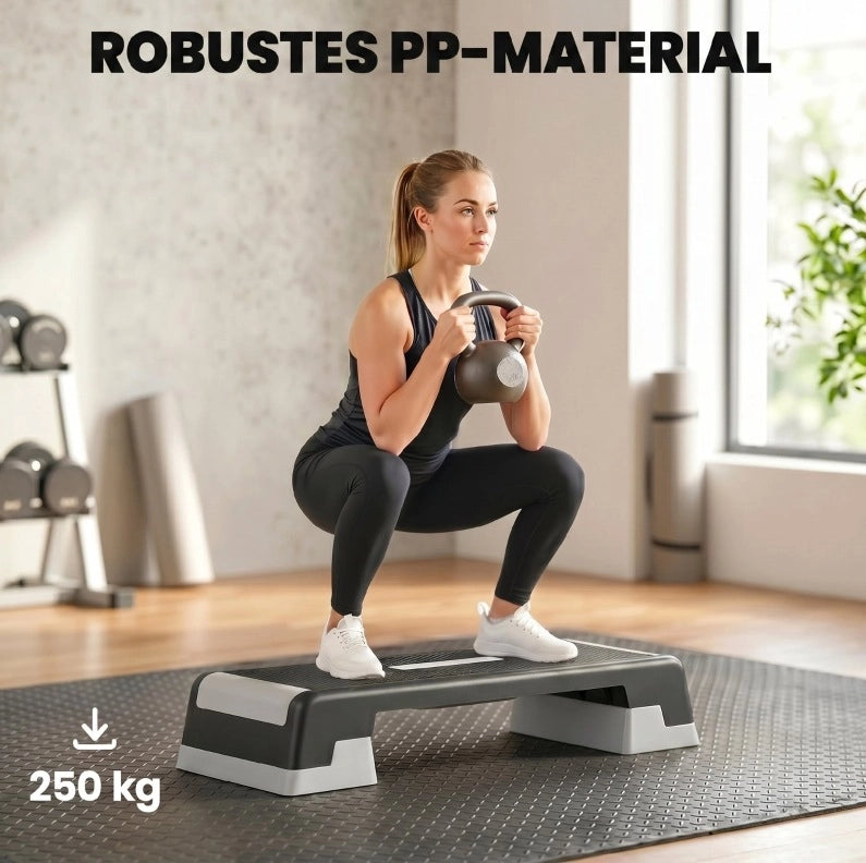 Step aerobico regolabile a 3 altezze in polipropilene nero