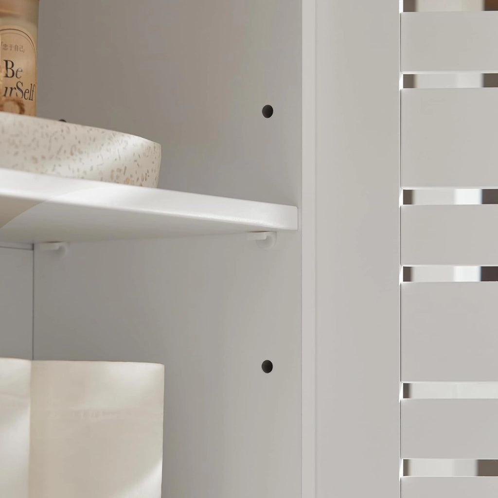 Pensile da Bagno – Mobile da Bagno Sospeso – Armadietto a Muro Stretto con Ante a Persiana e Ripiani Regolabili, per Cucina e Corridoio, in Legno, Bianco, 60x56x19cm, BZR42-W