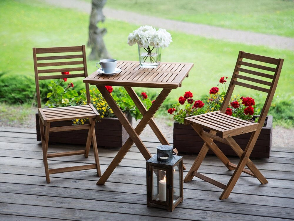 Set da bistrot 3 pezzi in legno massello di acacia leggero pieghevole a doghe design scandinavo moderno