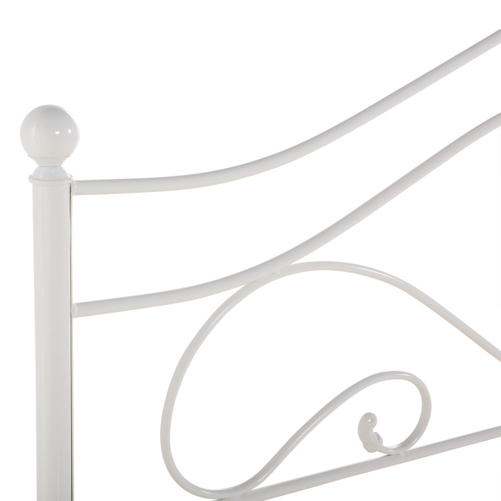 Letto in metallo bianco 180 x 200 cm con testiera a doghe e pediera retrò vintage