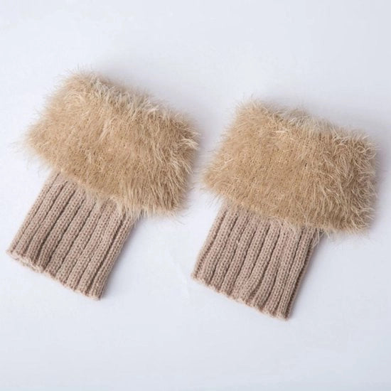Calzettoni per piedi morbidi, calzettoni per donna in pelo di coniglio sintetico, calze corti a pelo di coniglio sintetico, calze con guanti in pelo di coniglio sintetico, calze di lana intrecciata per inverno - beige - 16cm