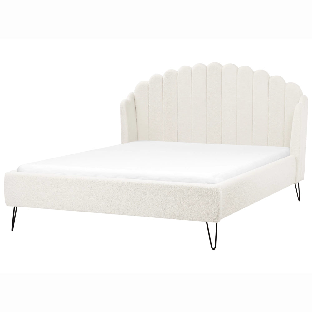 Letto matrimoniale con rete in tessuto bouclè bianco sporco 160 x 200 cm gambe in metallo testata retro capitonné