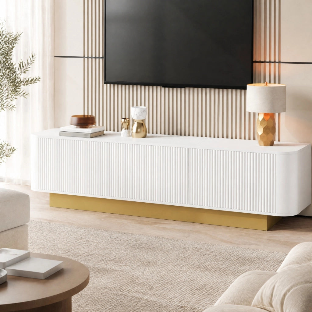 Mobile TV basso 170x40;5x47 cm con 3 ante; ripiano regolabile e passacavi; MDF e truciolare bianco