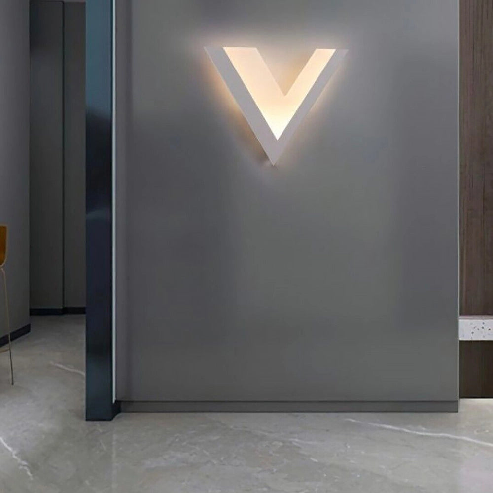 APPLIQUE LAMPADA LED ILLUMINAZIONE MODERNA PER PARETE DA MURO FORMA DI V CAMBIA 3 TONALITA' LUCE BIANCA
