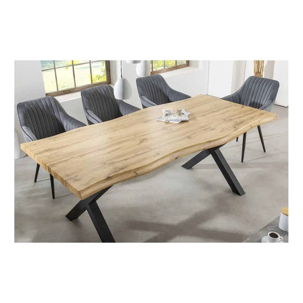 Tavolo da pranzo RIVET 160 cm in legno chiaro e metallo nero