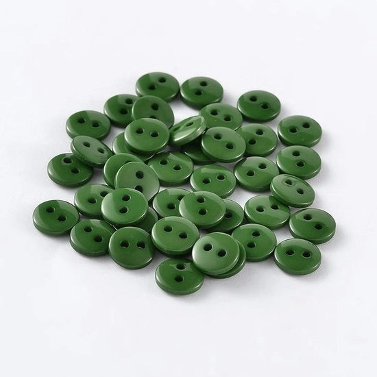 Premiata colla a goccia 12,5 mm (1,25 cm) verde, verde scuro, ronda con due fori e 1 mm foro per foro - colla a goccia a due fori per cucire, cucire, ricamo, big di ricamo, colla a goccia per tessuti.
