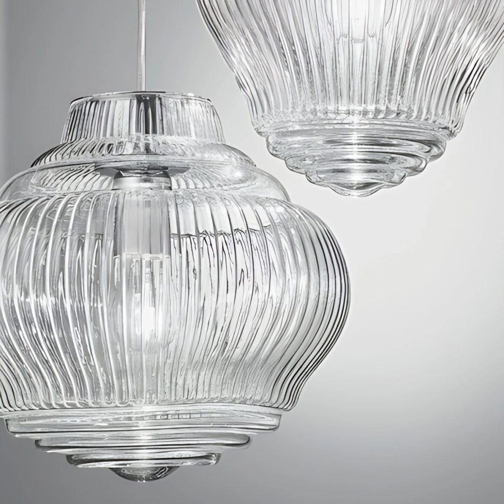 Bonnie Lampada a sospensione in vetro soffiato fumè con lavorazione a rilievo rigadin, struttura in metallo grigio, altezza regolabile 313 cm
