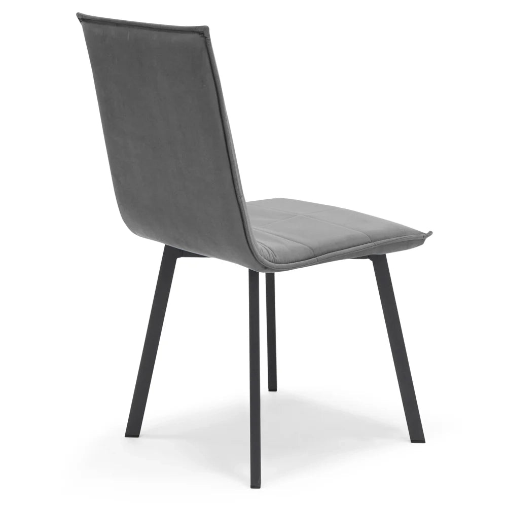 Set 4 sedie Imbottite MARILU', Base quadra in metallo, ideale per sala da pranzo, soggiorno, ufficio, sale d'attesa, tessuto trapuntato a rettangoli colore Grigio, Design moderno