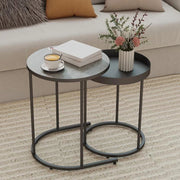 SET 2 TAVOLINI DA SALOTTO IMPILABILI IN STILE INDUSTRIALE, IN LEGNO E METALLO, Ï42X54 CM E Ï36.5X48.5 CM, GRIGIO E NERO