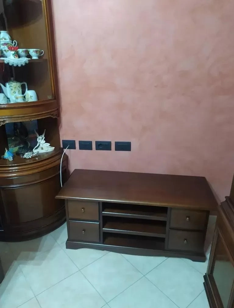 Porta tv in legno arte povera tinta noce l.117 p.49 h.53 (536) - Mobili 2G