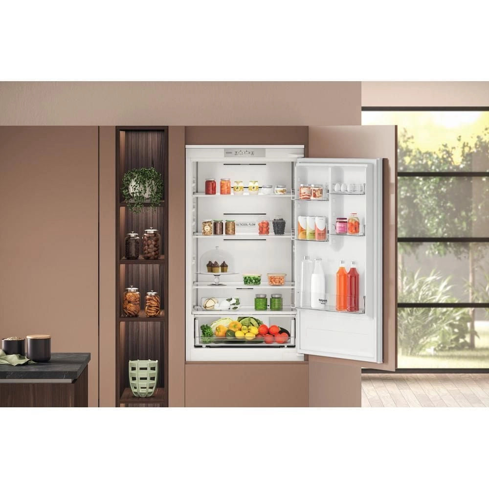 Hotpoint Ariston Frigorifero combinato ad incasso HA SP70 T111
