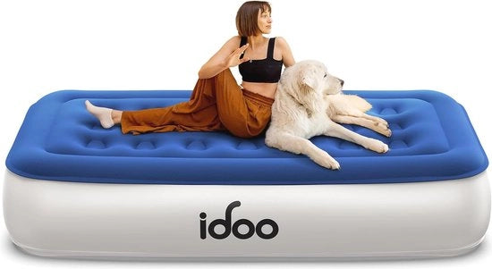 Airbed con pompa elettrica integrata - Matrimoniale gonfiabile per campeggio e ospiti - Comodo e duraturo 33 cm di altezza