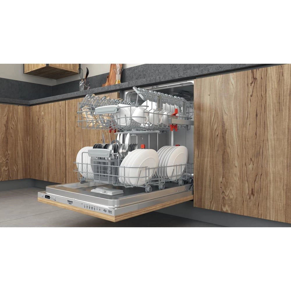 Hotpoint Ariston Lavastoviglie da incasso HI 5030 W